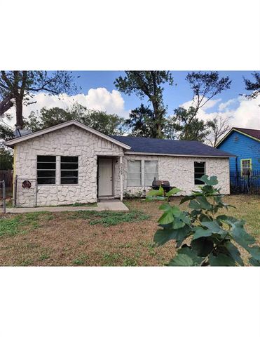 $1,350 | 8309 Carolwood Drive | East Houston