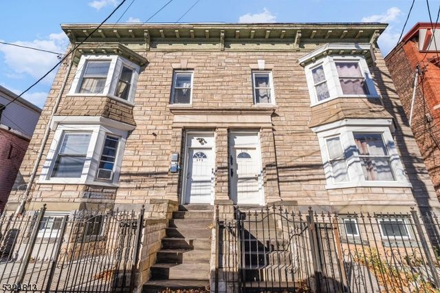 $549,999 | 171 Sherman Avenue | South Broad Street