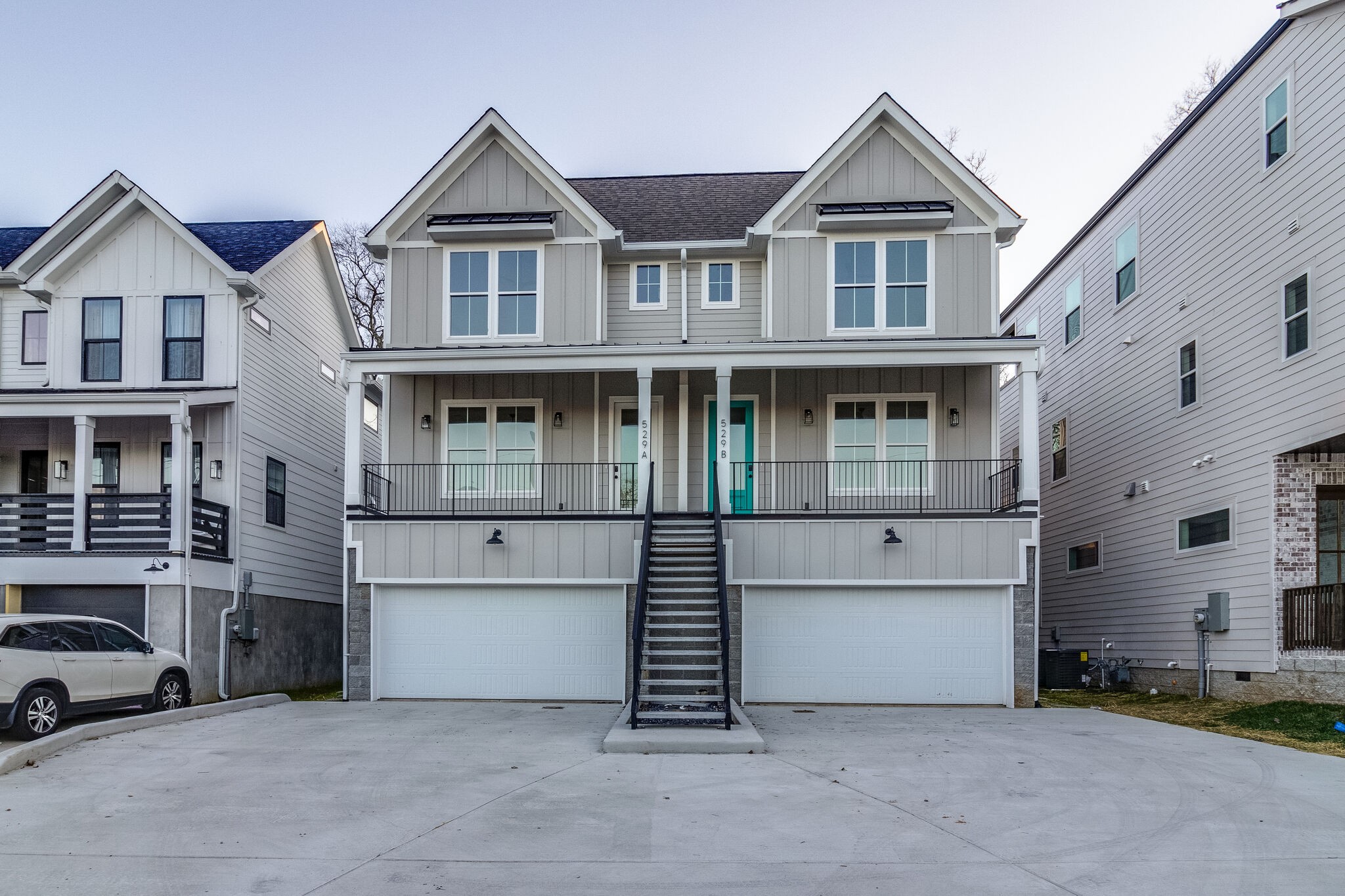 a view of outdoor space yard and front view of a house