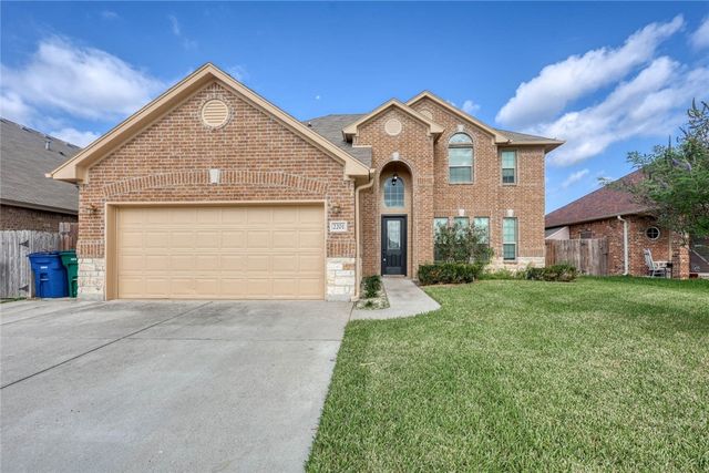 $365,000 | 2201 Cardinales Lane | Southside