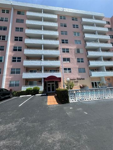 $185,000 | 3201 Northeast 14th Street Causeway, Unit 203 | Beach