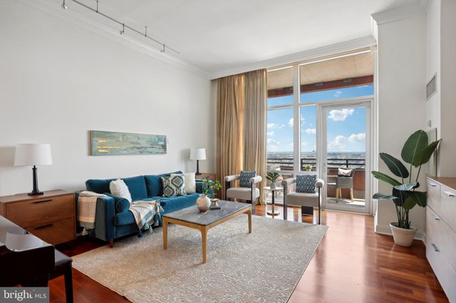 $1,495,000 | 400 South Broad Street, Unit 2702 | Avenue of the Arts South