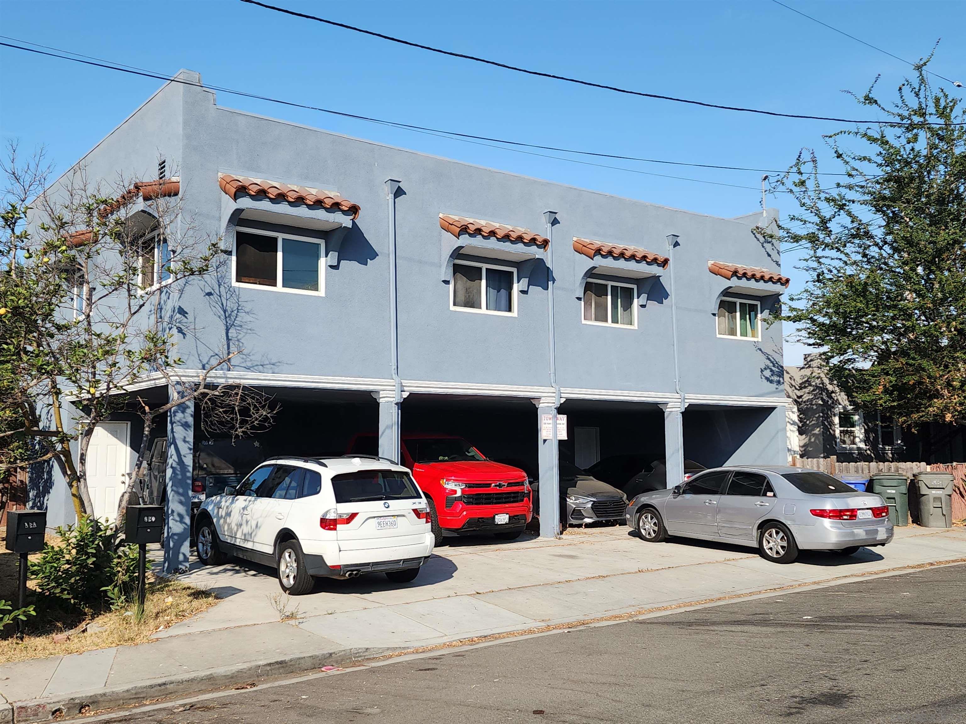 a car parked in front of a building