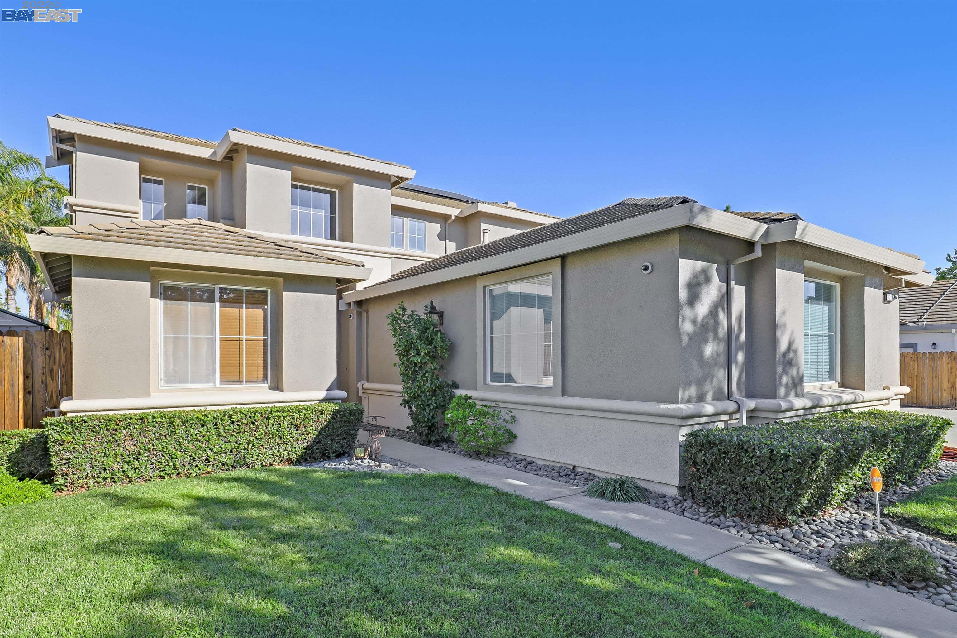 1073 Vineyard Drive, Oakley, CA 94561 | Compass