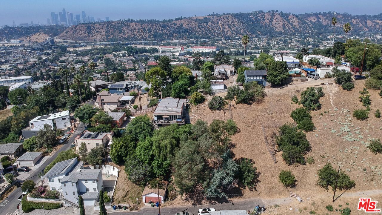 an aerial view of multiple house