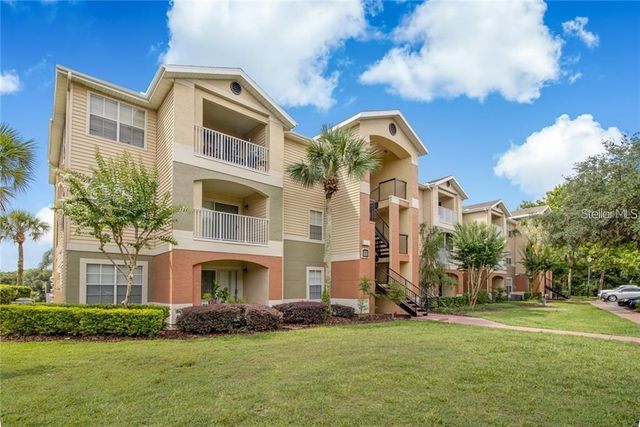 $1,450 | 1949 Summer Club Drive, Unit 215 | Villas at Lakeside