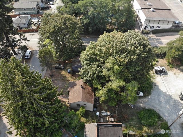 $490,000 | 150 Southwest 154th Street | Downtown Burien