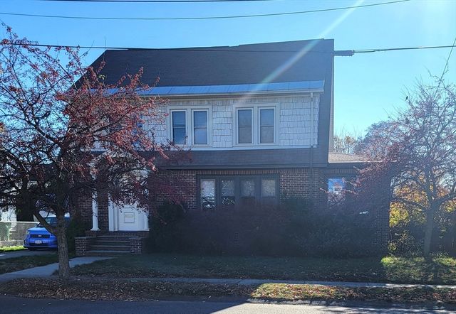 $435,000 | 15 Page Court | Chicopee Falls