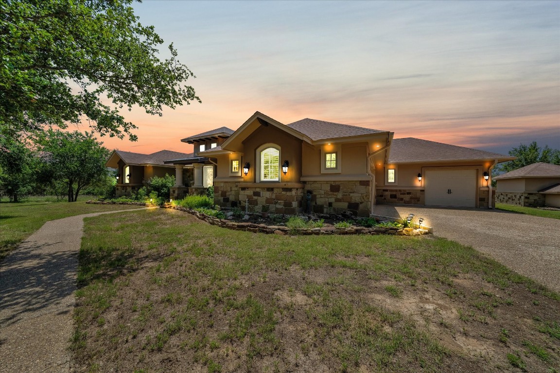 Welcome Home to River Ridge Ranch