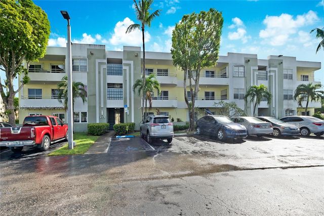 $330,000 | 10765 Southwest 108th Avenue, Unit 208 | Kendall