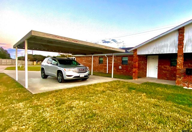 $1,000 | 6671 State Highway 31 East, Unit F | Murchison