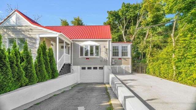 $620,000 | 812 Washington Avenue | Back Cove