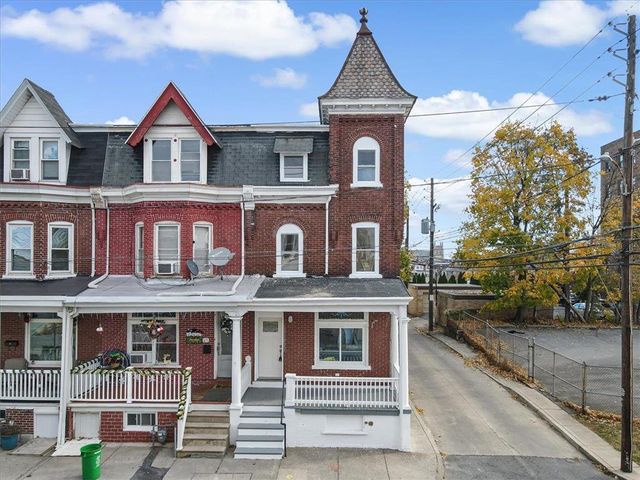 $274,900 | 25 North Franklin Street | Franklin Park