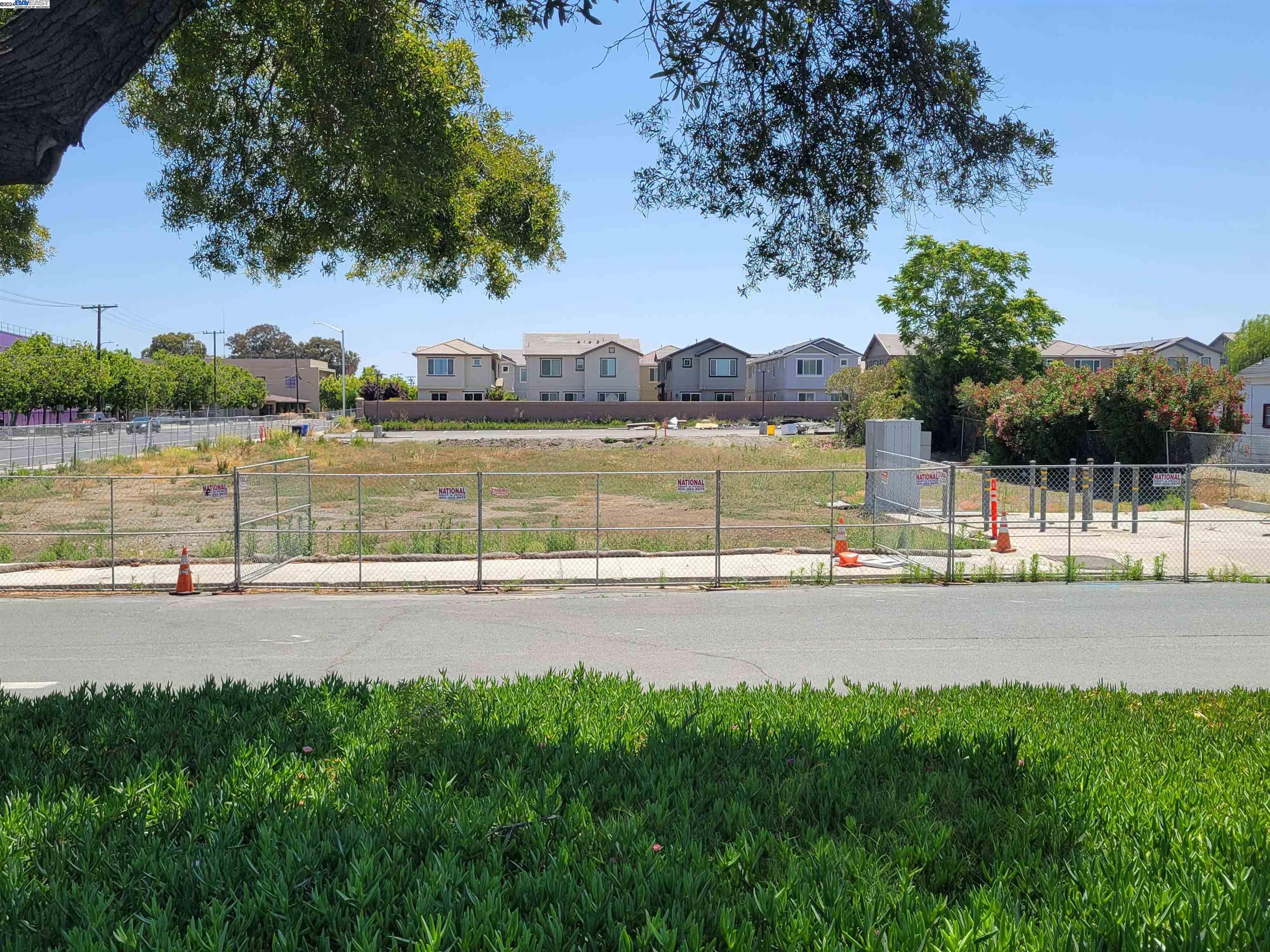 a view of lake view with houses