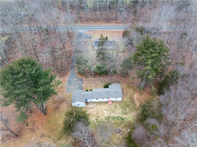 $799,900 | 379 Highway 81 | Killingworth