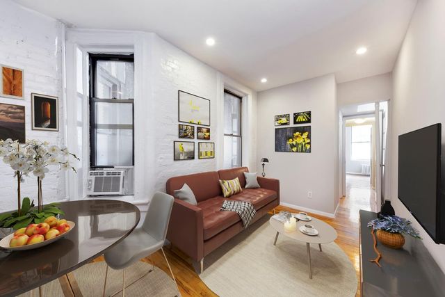 $5,000 | 338 West 17th Street, Unit 2B | Chelsea