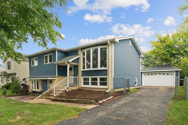 $350,000 | 7911 Janes Avenue | Woodridge