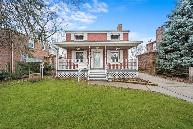 $314,900 | 10118 South Maplewood Avenue | West Beverly