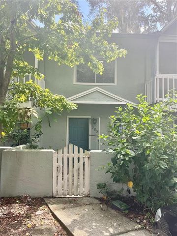 $1,450 | 4411 Southwest 34th Street, Unit 908 | Pickwick Park Condominiums