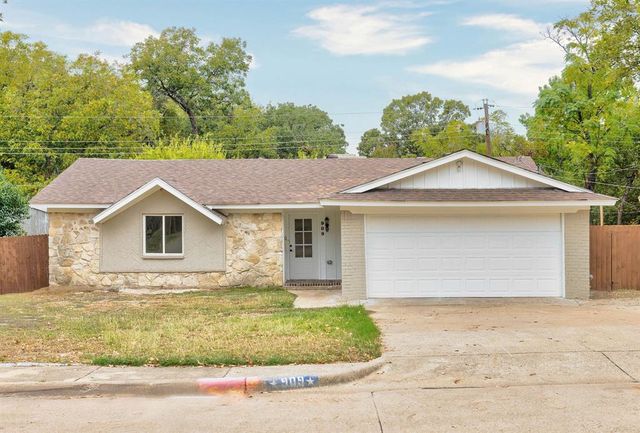 $335,000 | 909 Bower Drive | Irving Heights