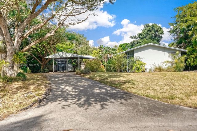 $1,750,000 | 6891 Southwest 130th Terrace | Pinecrest