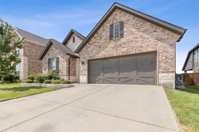 $519,800 | 1806 Graham Way | Mansfield