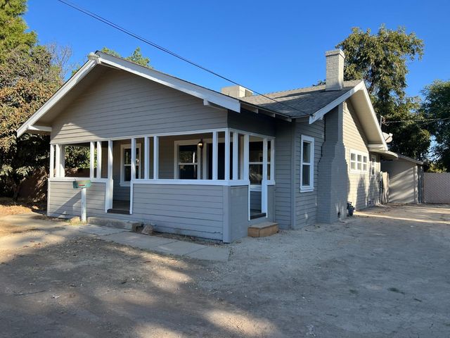 $460,000 | 141 East 23rd Street | Downtown Merced