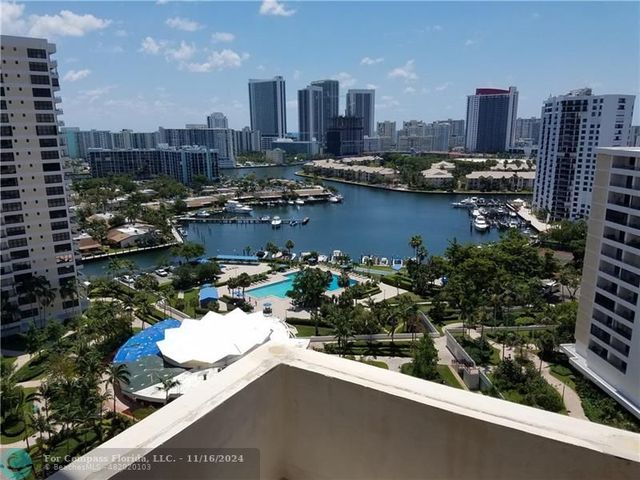 $1,950 | 600 Three Islands Boulevard, Unit 1717 | The Olympus