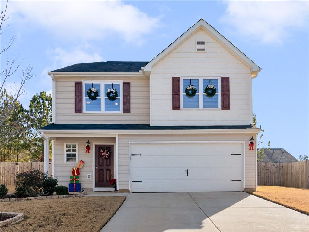 a front view of house with yard