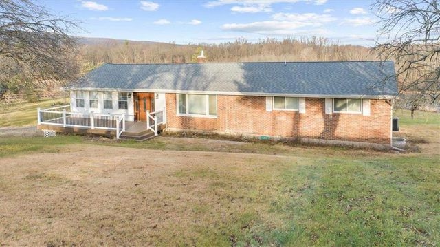 $695,000 | 988 Hoch Road | Moore Township - Northampton County