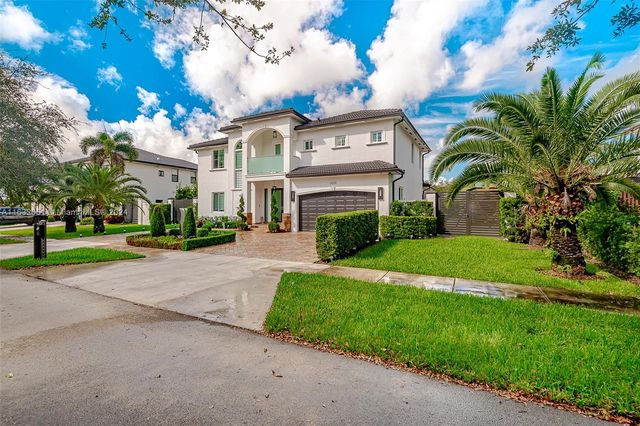 $1,300,000 | 16234 Northwest 86th Court | Miami Lakes