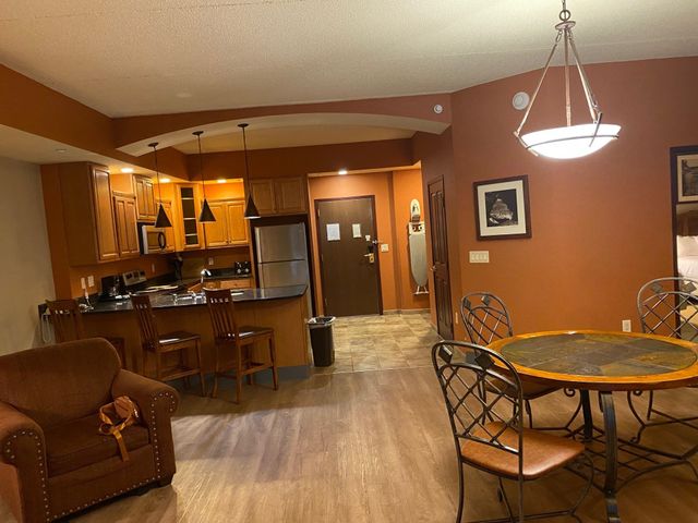 $182,750 | 2411 River Wisconsin Dells Wi 53965, Unit 2421 | Wisconsin Dells