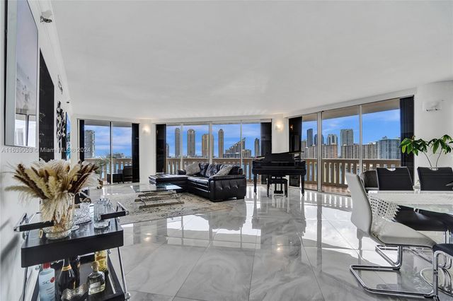 $1,525,000 | 3000 Island Boulevard, Unit 1106 | Williams Island