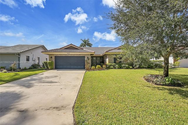 $699,000 | 4014 Northwest 72nd Avenue | Coral Springs