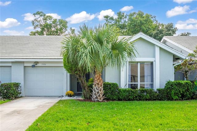 $325,000 | 3306 Southwest Villa Place | Palm City