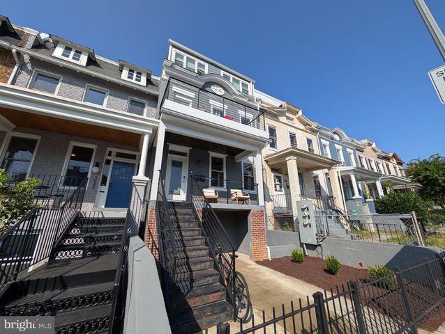 $674,990 | 3550 Warder Street Northwest, Unit 1 | Columbia Heights