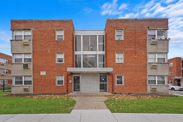 $105,000 | 2401 West Balmoral Avenue, Unit 3D | Budlong Woods