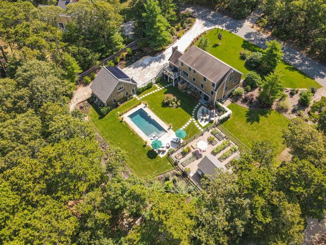 $2,850,000 | 32 Forest Way | South Orleans