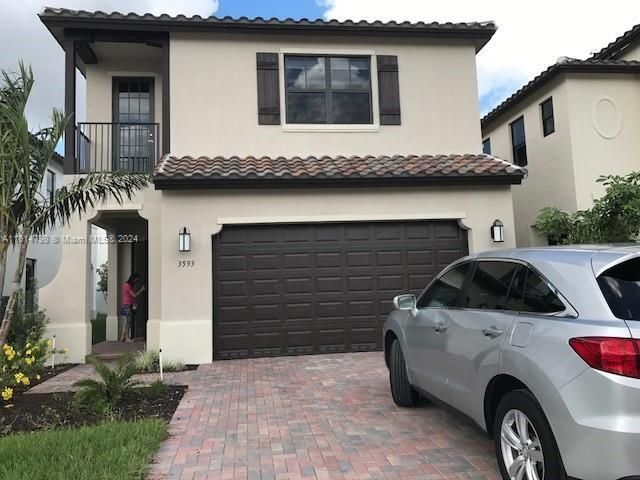 $4,300 | 3593 West 97th Street | Hialeah