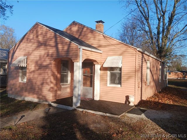 $124,900 | 512 South Burke Street | Versailles