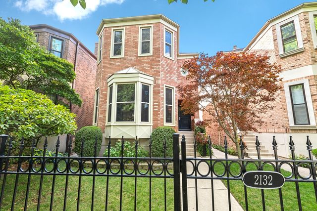 $1,650,000 | 2132 North Wayne Avenue | Lincoln Park