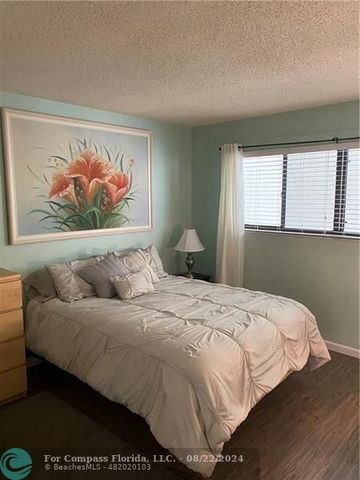 $1,800 | 175 Southeast St Lucie Boulevard, Unit H207 | East Riverside