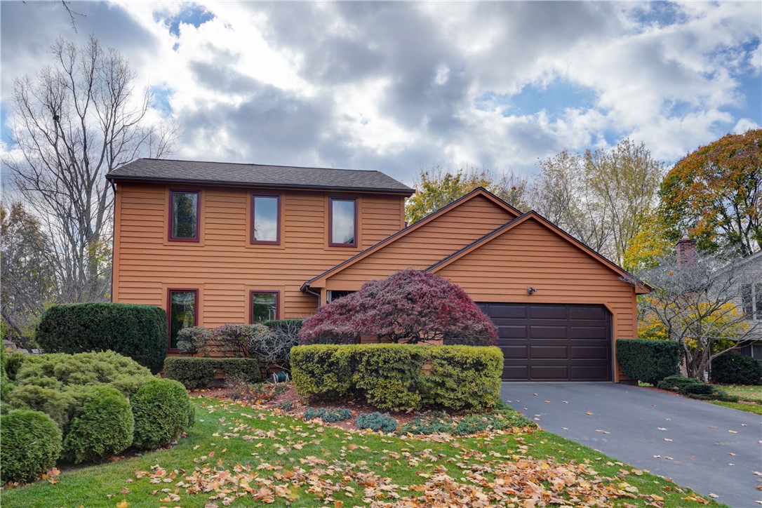 Welcome to 22 Pennicott Circle, Penfield!