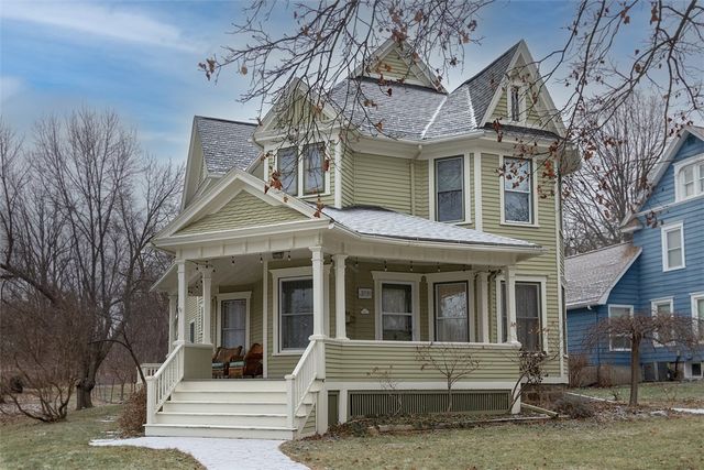 $349,900 | 27 Oak Street | Geneseo Village