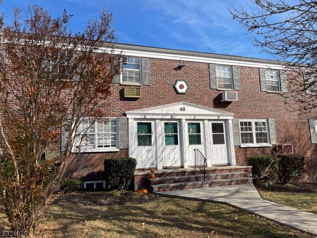 $2,400 | 46 West Roselle Avenue, Unit B | Roselle Park