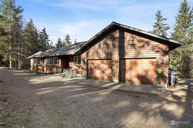 $625,000 | 161 West Little Nahwatzel Drive