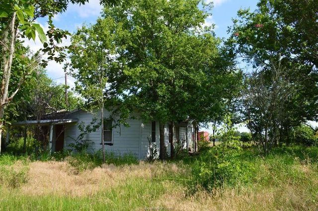 $125,000 | 19906 Highway 30 Bedias Tx 77831 | Shiro