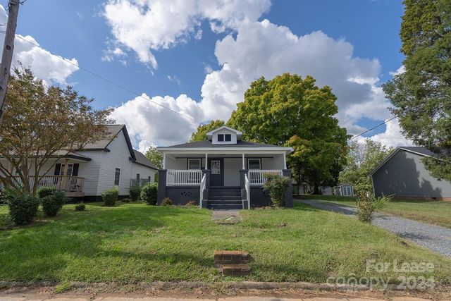 $1,750 | 623 West Cemetery Street | Salisbury