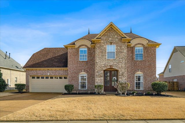 $368,900 | 5070 Sawyer Lake Drive | Bartlett