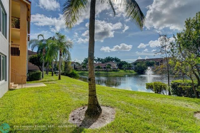 $3,000 | 508 Villa Circle | Boynton Beach